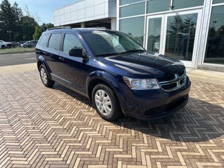 Used 2020 Dodge Journey SE image 1