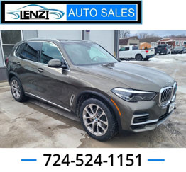 Used 2022 BMW X5 xDrive40i w/ Parking Assistance Package image 1