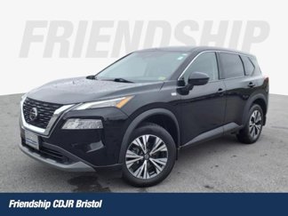Used 2021 Nissan Rogue SV image 1