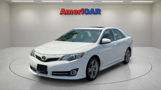 Used 2014 Toyota Camry SE image 1