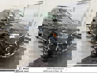 Certified 2024 Audi Q5 2.0T Premium image 1