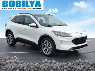Used 2020 Ford Escape Titanium video 2