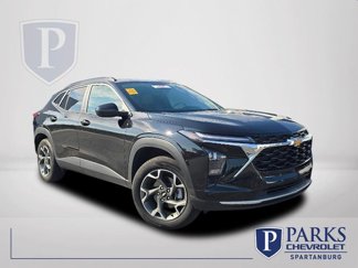 Used 2024 Chevrolet Trax LT image 1