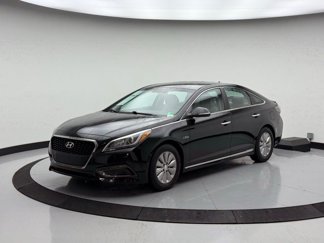 Used 2016 Hyundai Sonata SE image 1