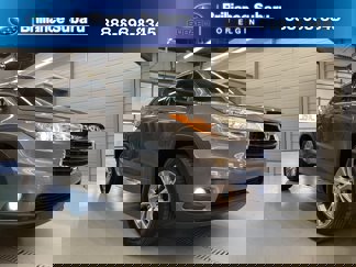 Used 2015 Toyota Highlander LE image 1
