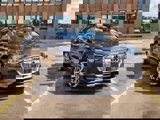 Used 2019 Audi e-tron Prestige w/ Prestige Package image 1