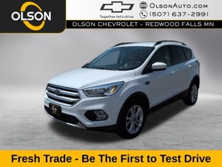 Used 2017 Ford Escape SE w/ SE Leather Comfort Package image 1