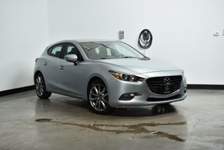 Used 2018 MAZDA MAZDA3 Touring image 1