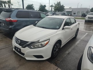 Used 2017 Nissan Altima 2.5 S w/ Power Driver Seat Package image 1