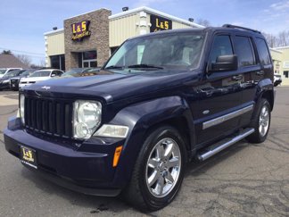 Used 2012 Jeep Liberty Sport image 1