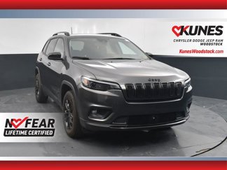 Used 2023 Jeep Cherokee Altitude Lux image 1