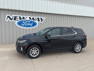 Used 2023 Chevrolet Equinox LT w/ Driver Convenience Package image 1