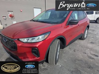 New 2025 Ford Escape Active w/ Active Premium Tech Pack image 1