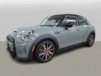 Certified 2022 MINI Cooper S image 1