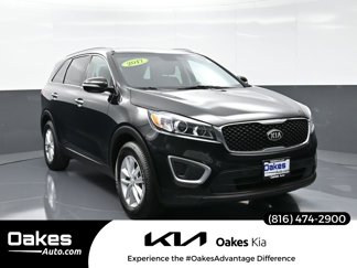 Certified 2017 Kia Sorento LX w/ LX Convenience Package image 1