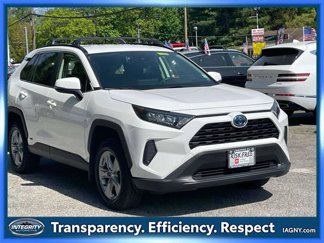 Certified 2022 Toyota RAV4 LE image 1