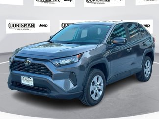 Used 2022 Toyota RAV4 LE image 1