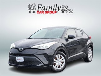 Used 2021 Toyota C-HR LE image 1