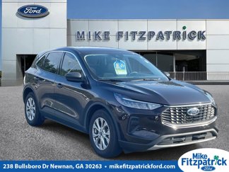Used 2023 Ford Escape Active image 1