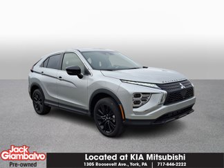 Used 2024 Mitsubishi Eclipse Cross LE image 1