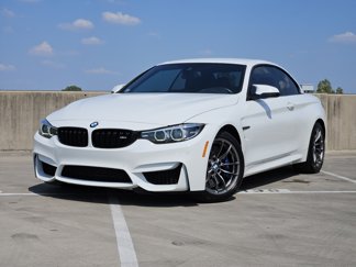 Used 2020 BMW M4 Convertible video 1