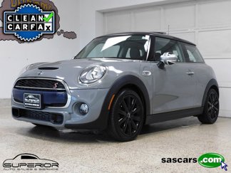 Used 2018 MINI Cooper S image 1