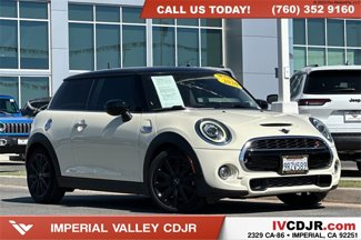 Used 2020 MINI Cooper S image 1