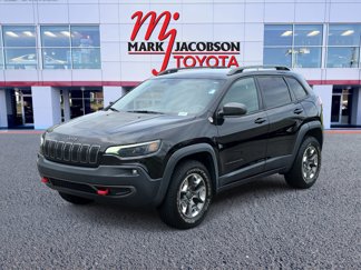 Used 2019 Jeep Cherokee Trailhawk w/ Comfort/Convenience Group image 1
