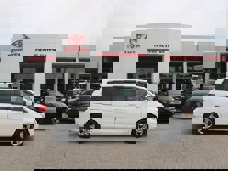Used 2008 Honda Odyssey Touring image 1