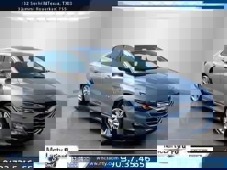 Used 2024 Chevrolet Malibu LT image 1