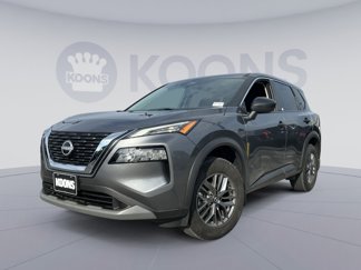 Used 2022 Nissan Rogue S image 1