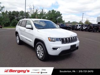Certified 2022 Jeep Grand Cherokee Laredo E w/ Security & Convenience Group image 1