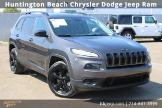 Used 2016 Jeep Cherokee Sport image 1