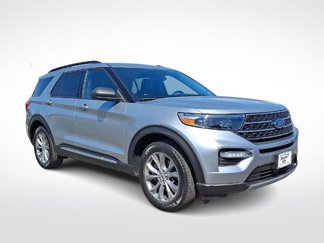 Certified 2020 Ford Explorer XLT w/ Equipment Group 202A image 1