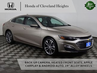 Used 2022 Chevrolet Malibu LT image 1
