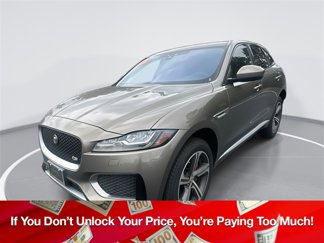 Used 2017 Jaguar F-PACE S image 1