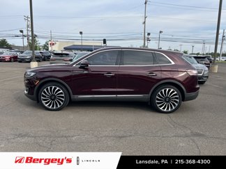 Used 2019 Lincoln Nautilus Black Label image 1
