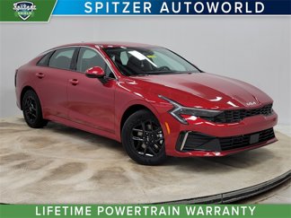 New 2025 Kia K5 LXS image 1