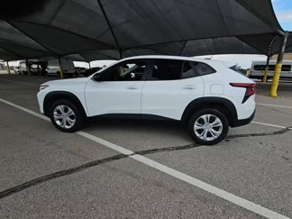 Used 2025 Chevrolet Trax LS image 1