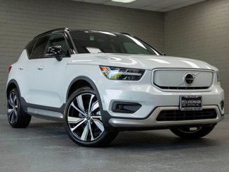 Used 2022 Volvo XC40 P8 Recharge Ultimate image 1