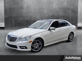 Used 2011 Mercedes-Benz E 350 BlueTEC Sedan image 1