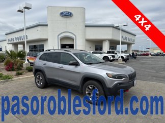 Used 2019 Jeep Cherokee Trailhawk image 1