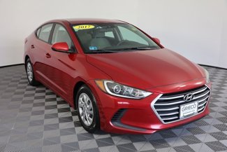 Used 2017 Hyundai Elantra SE image 1