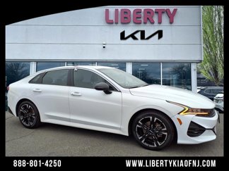 Certified 2022 Kia K5 GT-Line image 1