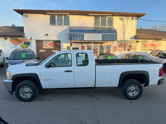 Used 2013 Chevrolet Silverado 2500 W/T image 1