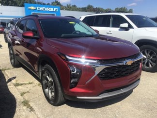 Certified 2024 Chevrolet Trax LT w/ Driver Confidence Package image 1
