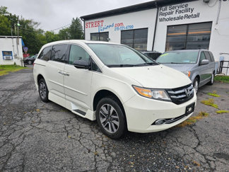 Used 2015 Honda Odyssey Touring image 1
