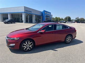 Used 2023 Chevrolet Malibu RS image 1