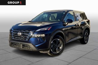 Used 2024 Nissan Rogue SV image 1