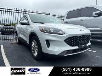 Used 2020 Ford Escape SE image 1